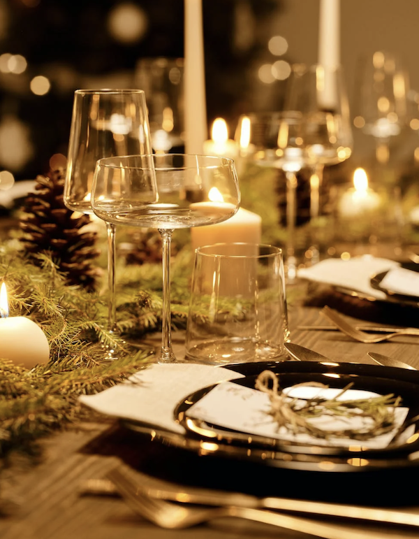 Join us at Farmer’s Table La Mesa and Chula Vista on Christmas Eve and Christmas Day!🎄🍽️
